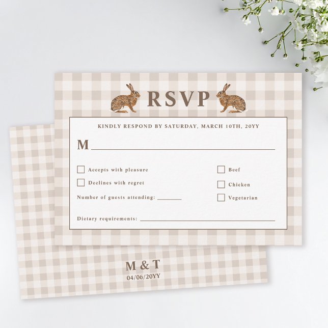 Cartão de RSVP de Lebres da Floresta Bege (Criador carregado)