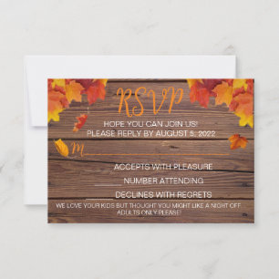 Cartão de RSVP para Cair de Amor