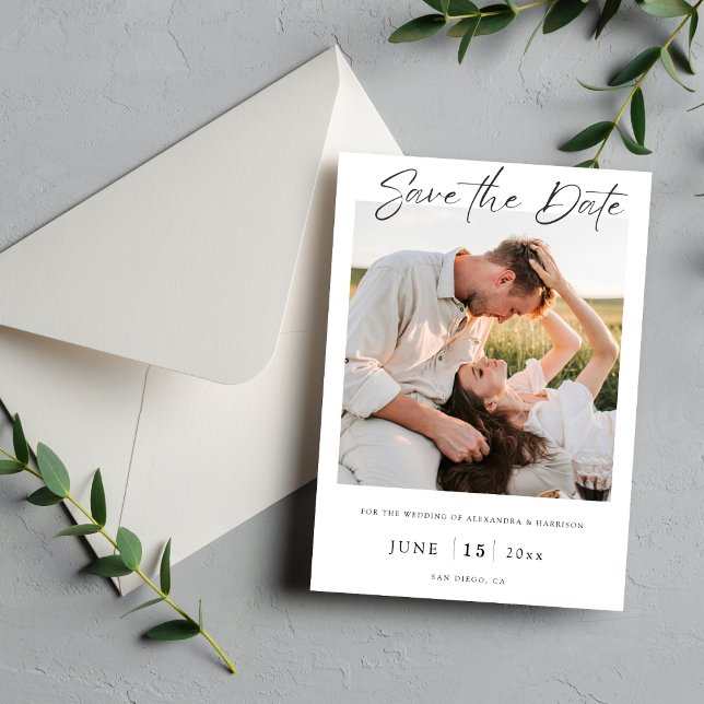Cartão de Salvar a Data de Fotografia Moderna | Ca (Elegent Minimalist Photo Save The Date)