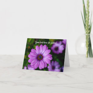 Cartão de saudação de flor de margarida roxa