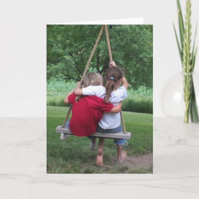 Cartão de Saudação: Meninas "Amizade" em um Balanç (Frente)