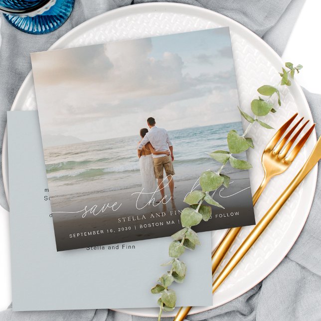 Cartão de Save The Date de casamento com foto e le (Elegant Modern Script Photo Wedding Save The Date Card)