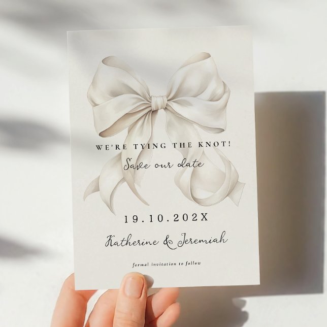 Cartão de Save the Date de Laço Branco Elegante (Criador carregado)