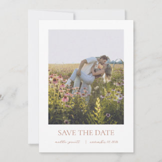 Cartão de Save the Date de Letra Simples e Elegant