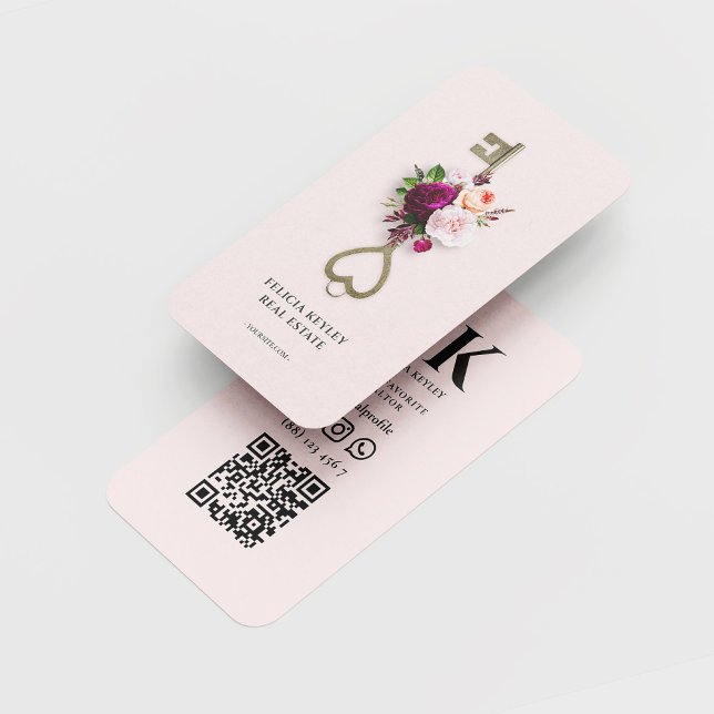 Cartão De Visita Agente Imobiliário Floral do Modern Realtor (Realtor Floral Gold Key Real Estate Agent Broker Mortgage Professional Monogram Pink business card)