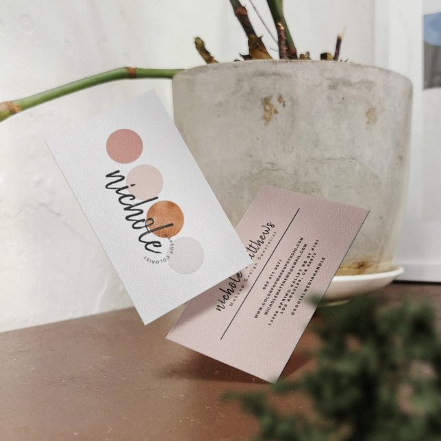 Cartão De Visita Artista da Maquiagem Feminina da Caligrafia Modern (Criador carregado)