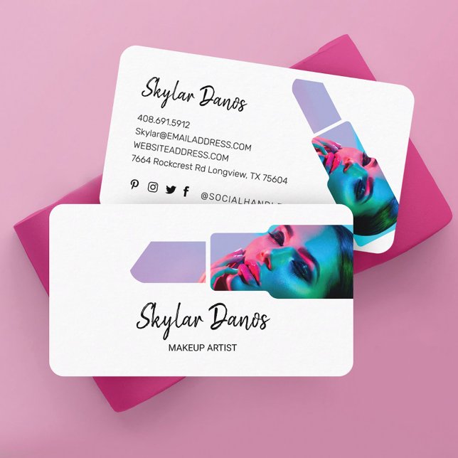 Cartão De Visita Artista de Maquiagem de Frame de Foto do Lipstick  (Modern Lipstick Photo Frame Trendy Makeup Artist Business Card)