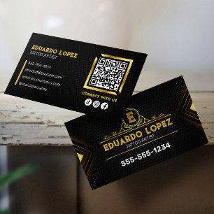 Cartão De Visita Artista de Tatuagem Preto e Dourado Elegante Conec