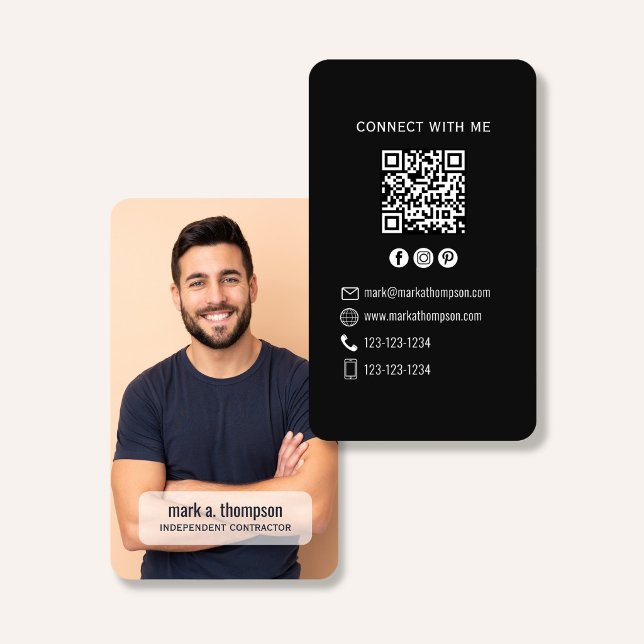 Cartão De Visita Black Minimalist QR Code Photo Connect Modern (Black QR code business card with photo and sleek modern minimalist layout)