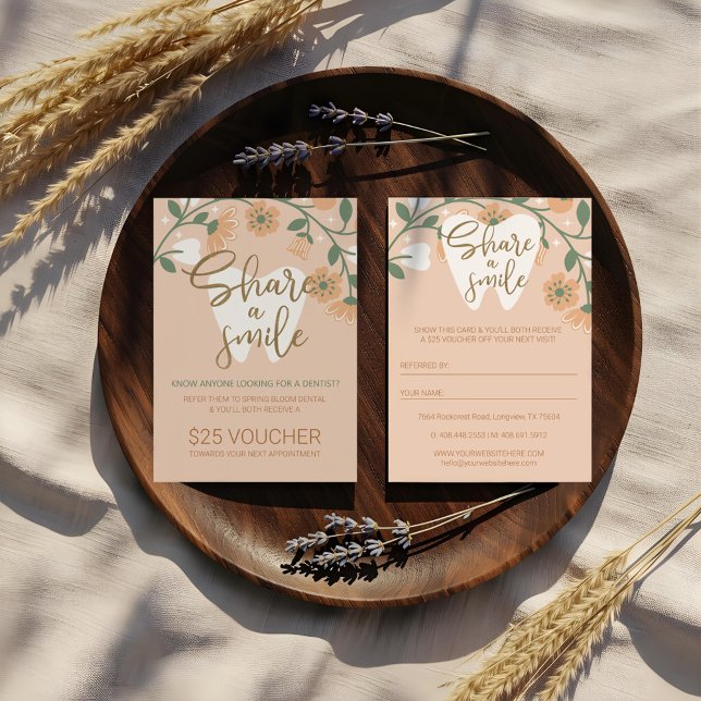 Cartão De Visita Blooming Floral Share a Smile Dental Reference (Blooming Floral Share a Smile Dental Referral Business Card)