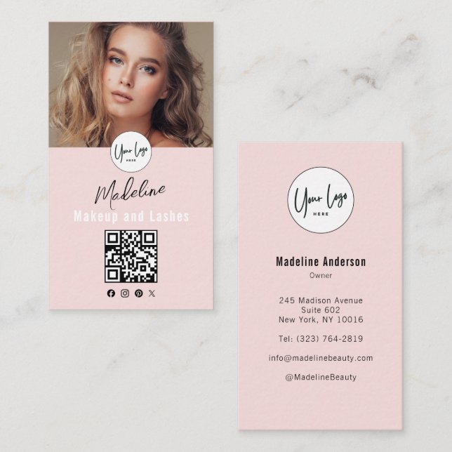 Cartão De Visita Blush Pink Script Logo QR Code Photo Lashes Studio (Frente/Verso)