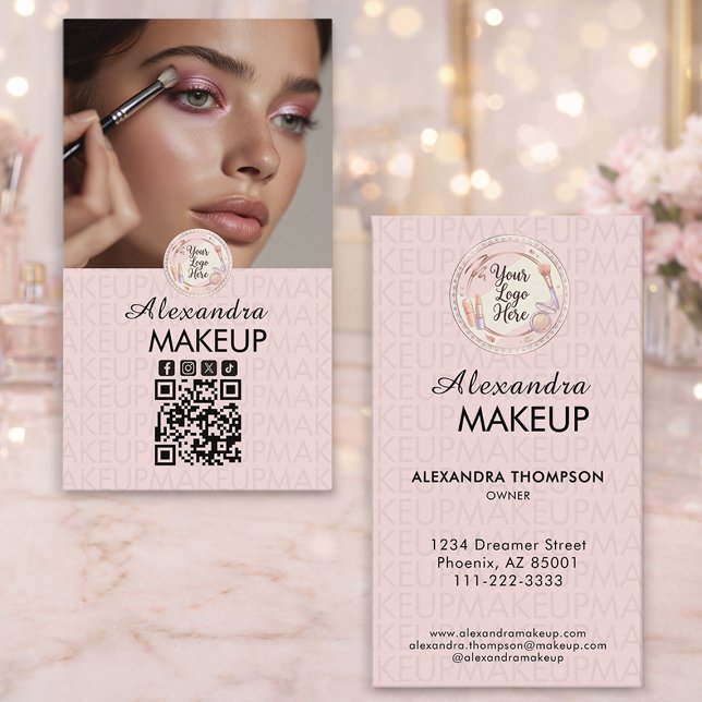 Cartão De Visita Blush Pink Script Logo QR Code Photo Makeup (Criador carregado)