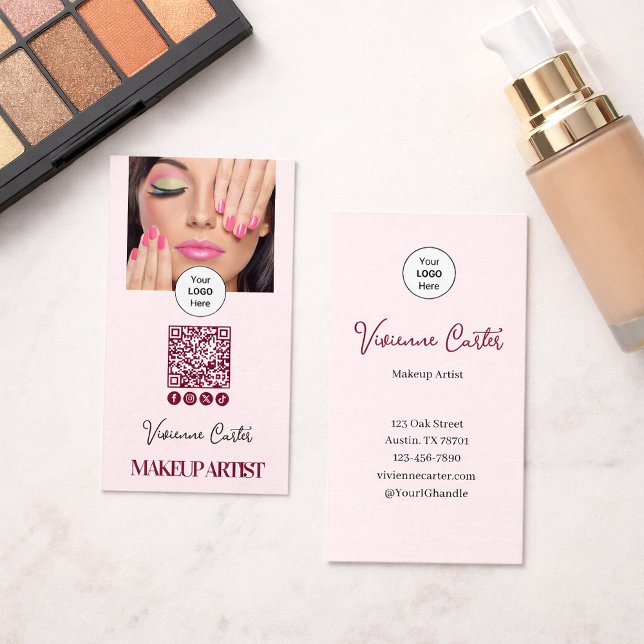 Cartão De Visita Blush Pink Script Logo QR Code Photo Makeup (Makeup Artist Blush Pink Business Card with Photo)