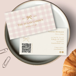 Cartão De Visita Blush Rosa Creme Xadrez QR Marketing de Padaria