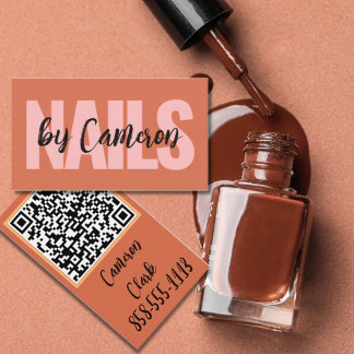 Cartão De Visita Bold Nail Artist Burnt Orange Background Script 
