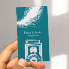 Cartão De Visita Câmara Fotógrafa e Penas Modernas