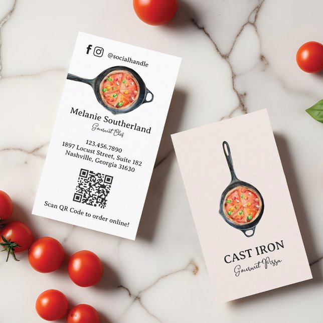 Cartão De Visita Catering & Delivery Pizza de Ferro Negro (Black Cast Iron Skillet Pizza Catering & Delivery Business Card)