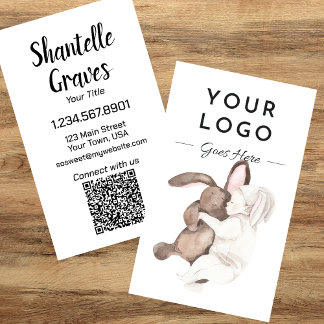 Cartão De Visita Código QR de Aquarela Bebê e Coelho Vertical