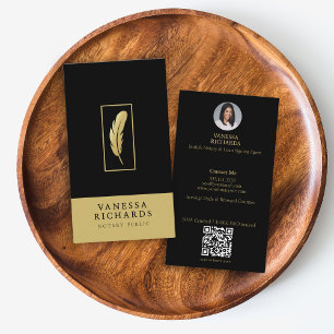 Cartão De Visita Código QR de Design de pena preto e Dourado