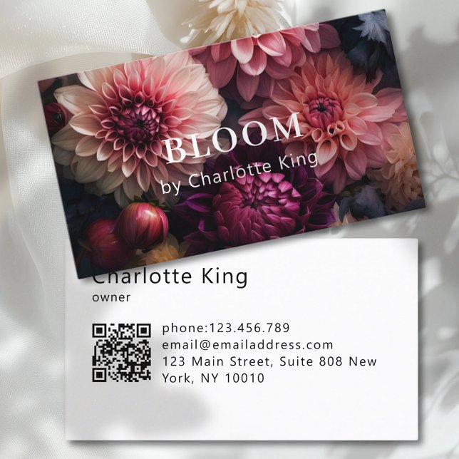 Cartão De Visita Código QR de Flor Moderna (Modern Flower QR Code Business Card)
