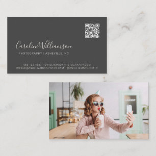Cartão De Visita Código QR de foto com letra cursiva preta moderna 