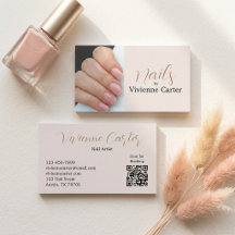 Código QR de Foto de Artista de Unhas em Tom de Cr
