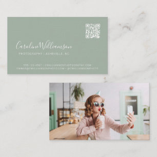 Cartão De Visita Código QR de Foto de Rótulo Verde Moderno Tendênci