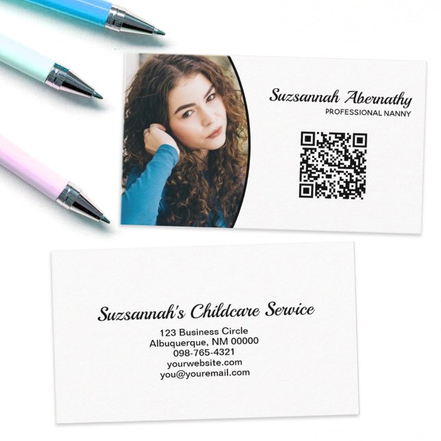 Cartão De Visita Código QR de Foto Oval Personalizada de Babá Profi (Criador carregado)