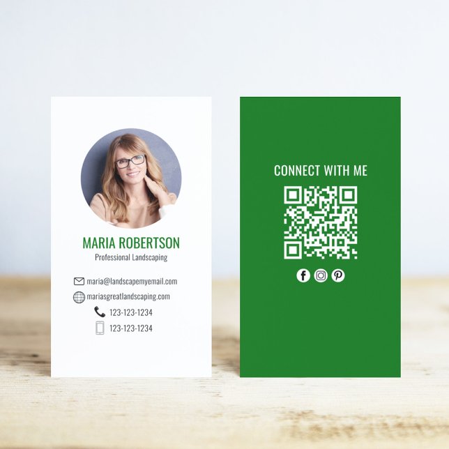 Cartão De Visita Código QR de Foto Verde Conecte-se Comigo (Green Modern Photo Business Cards.)