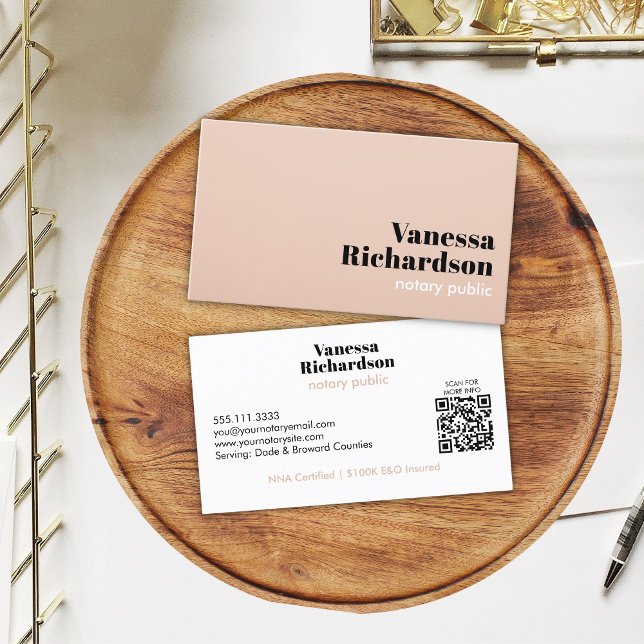 Cartão De Visita Código QR de Notário Mínimo da Rosa claro Clássica (Criador carregado)