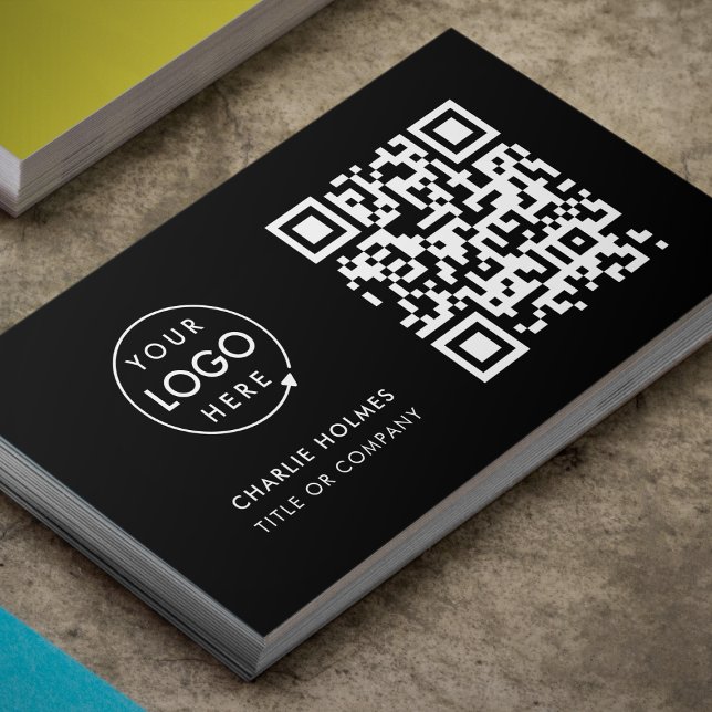 Cartão De Visita Código QR Logotipo comercial | Black Modern Profes (Black QR code business card by Guava, perfect for entrepreneurs and small business branding)