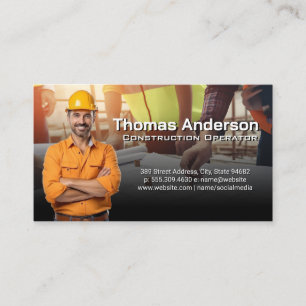 Cartão De Visita Construção Engenheiros que veem o Blueprint