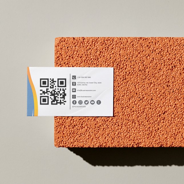 Cartão de visita de código Qr branco azul mínimo (Criador carregado)