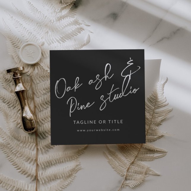 Cartão de visita de Código QR de Boho Moderno Pret (Black Modern Boho Business Card with QR Codes)