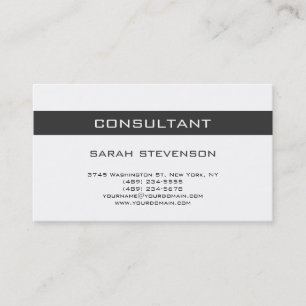 Cartão de visita de consultor simples e simples mo