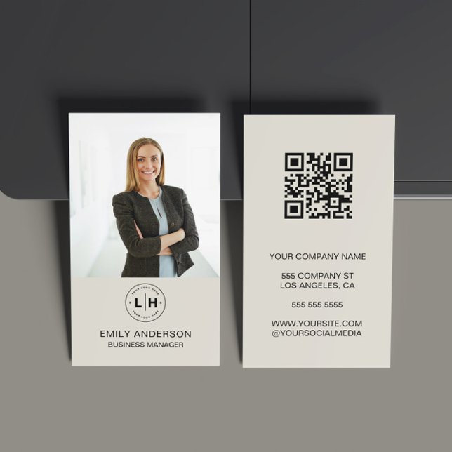 Cartão de visita de Foto QR Professional de Foto M (Modern Minimal Custom Photo Logo QR Neutral Tone Business Card)