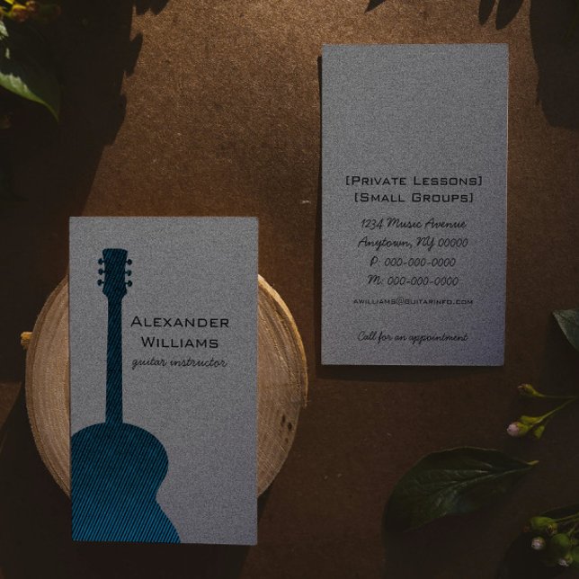 Cartão de visita de Música em Violão com Strike, A (Blue Striped Guitar Music Business Card)