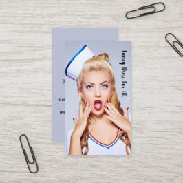 cartão de visita de vestida de rico.