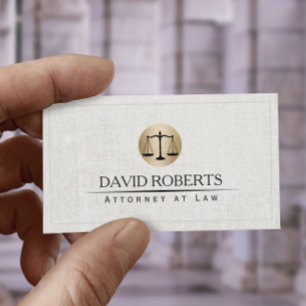 Cartão De Visita Do logotipo Dourado da escala da lei do advogado