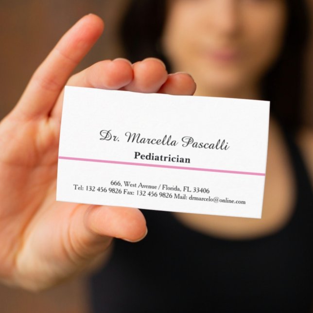 Cartão De Visita Doctor Pediatrician Pink Business Card (Criador carregado)