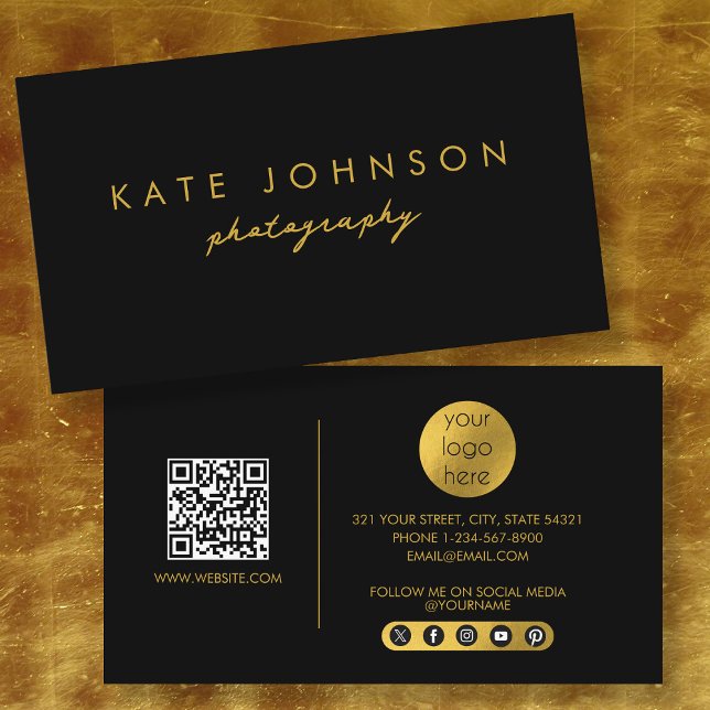 Cartão De Visita Dourado preto Script Moderno QR Code Social Media  (Black Gold Modern Script QR Code Social Media B Business Card)
