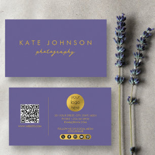 Cartão De Visita Dourado Roxo Script QR Code Social Media B