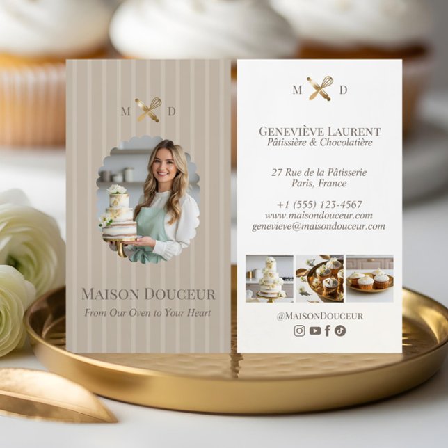 Cartão De Visita Elegant Chic Bakery Stripes & Gold Whisk Photo  (Elegant Chic Bakery Stripes & Gold Whisk Photo Business Card)