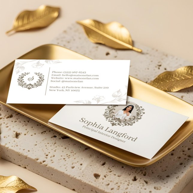 Cartão De Visita Elegant Floral Wreath Luxury Sophisticated Photo (Elegant Floral Wreath Luxury Sophisticated Photo Business Card)