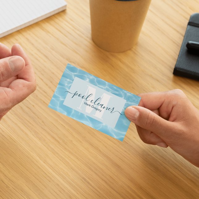 Cartão De Visita Elegante Blue Monograma Limpa Piscina (Criador carregado)