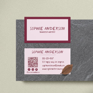 Cartão De Visita Elegante Maquiadora Burgundy com Código QR