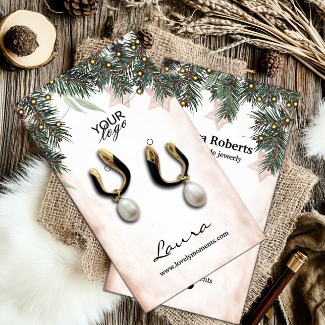 Cartão De Visita Elegante Pine Earring Display (Elegant Pine Earring Display Business Card #zazzlemade #pinetree #christmas #holiday #festivalpinetr)
