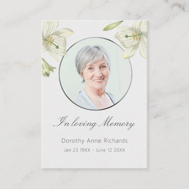Cartão De Visita Em Memoriam Lily Memorial Funeral Prayer Card (Frente)