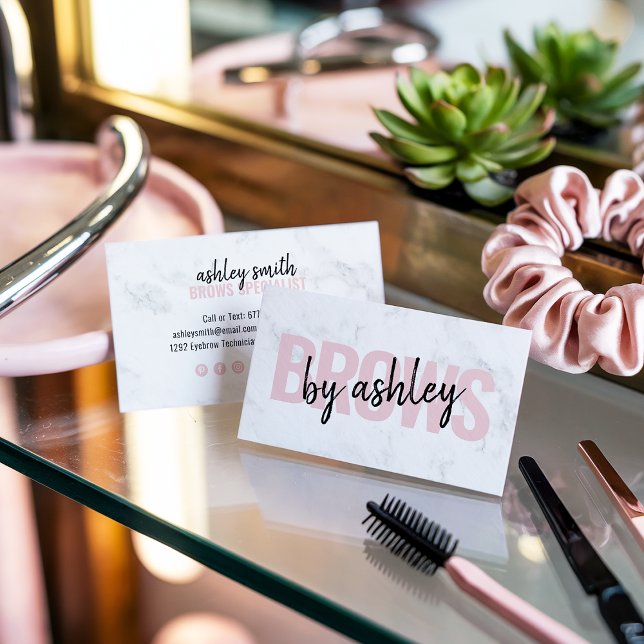 Cartão De Visita Escrito branco moderno, blush roxo, broca rosa, be (Modern white marble script blush pink brows beauty)