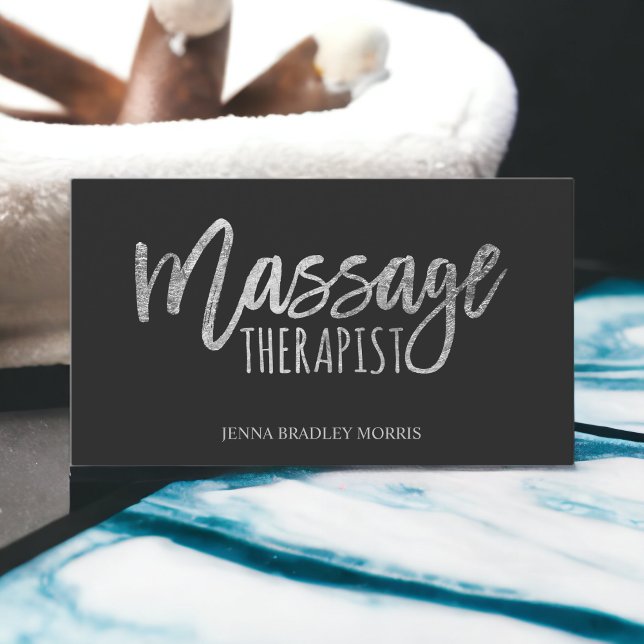 Cartão De Visita Escrito com folha de prata do moderno terapeuta da (Modern massage therapist script silver foil business card)